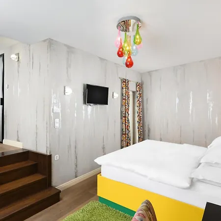 Otel Maison Bistro & 4*