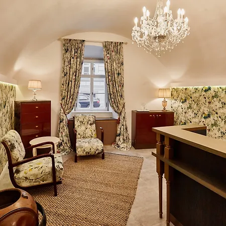 Maison Bistro & Budapest