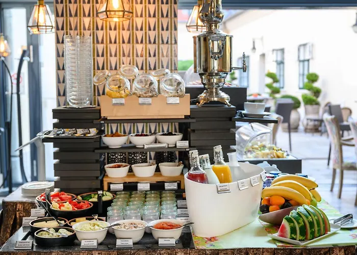 Maison Bistro & Отель Будапешт