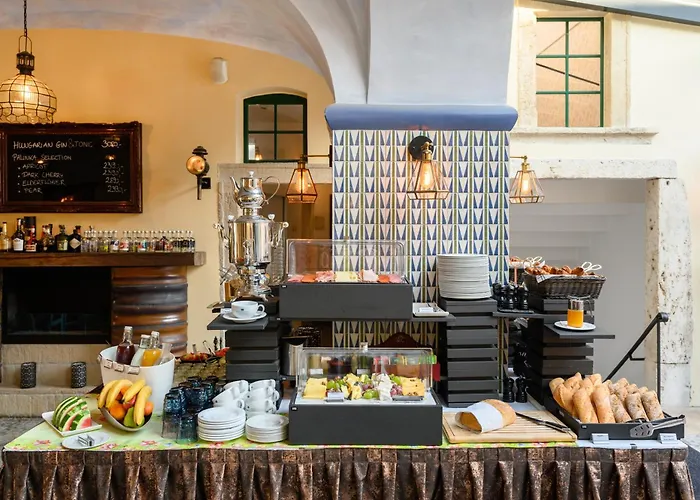 Maison Bistro & Boedapest