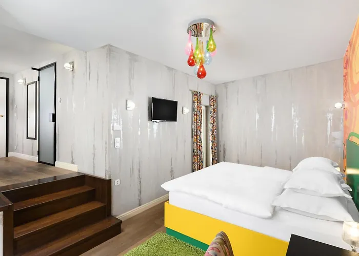 Отель Maison Bistro & 4*