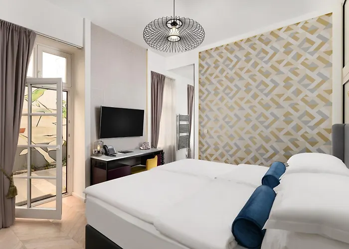 Hotel Maison Bistro & Boedapest