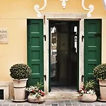 Maison Bistro & فندق 4*