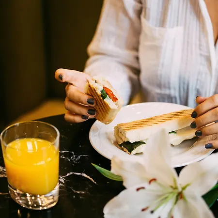 Maison Bistro & Budapest