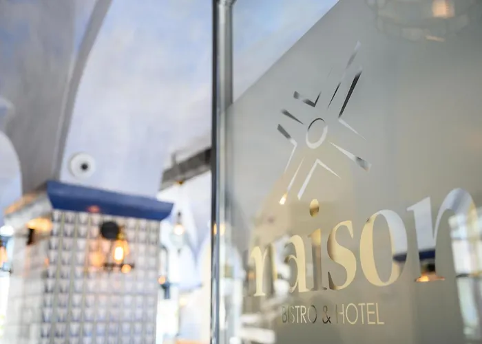 מלון Maison Bistro & 4*