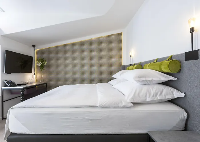 מלון Maison Bistro &