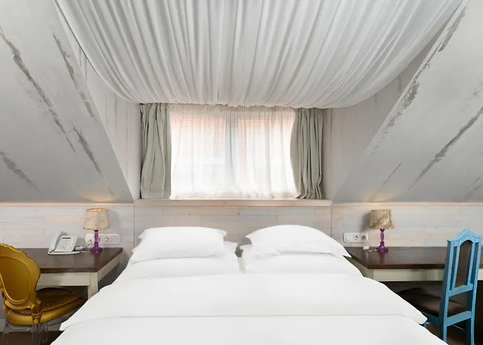 Maison Bistro & 4* Budapest