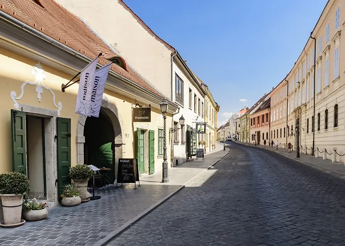 Maison Bistro & 4* Budapest