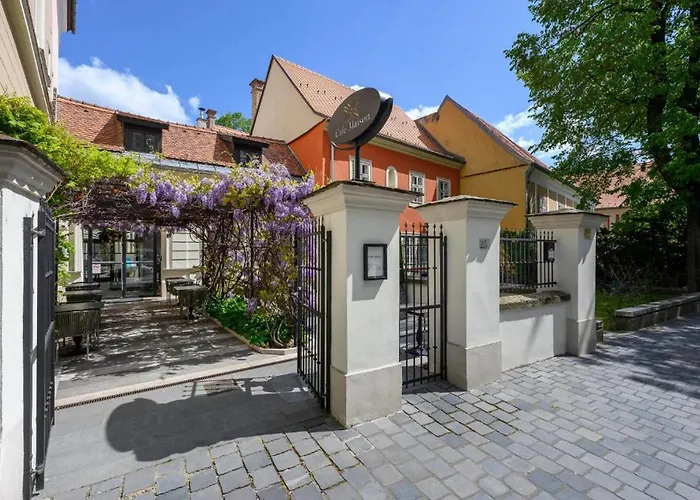 Maison Bistro & Budapest